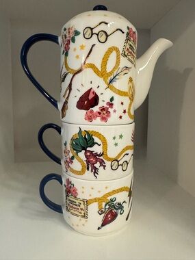 Cath Kidston x Harry Potter Tea For Two Set in White, Navy, Gold